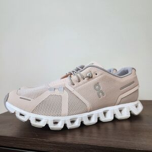 Womens ON Cloud Running Shoes Size 8